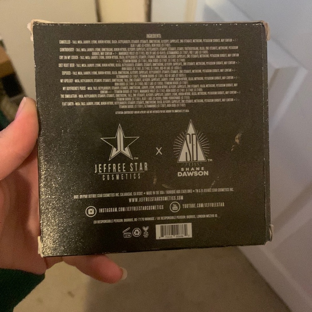 Shane Dawson mini controversy palette